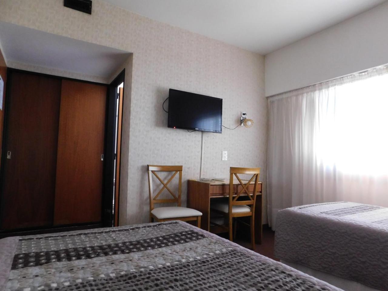 Hotel Libertador Trelew Exterior foto